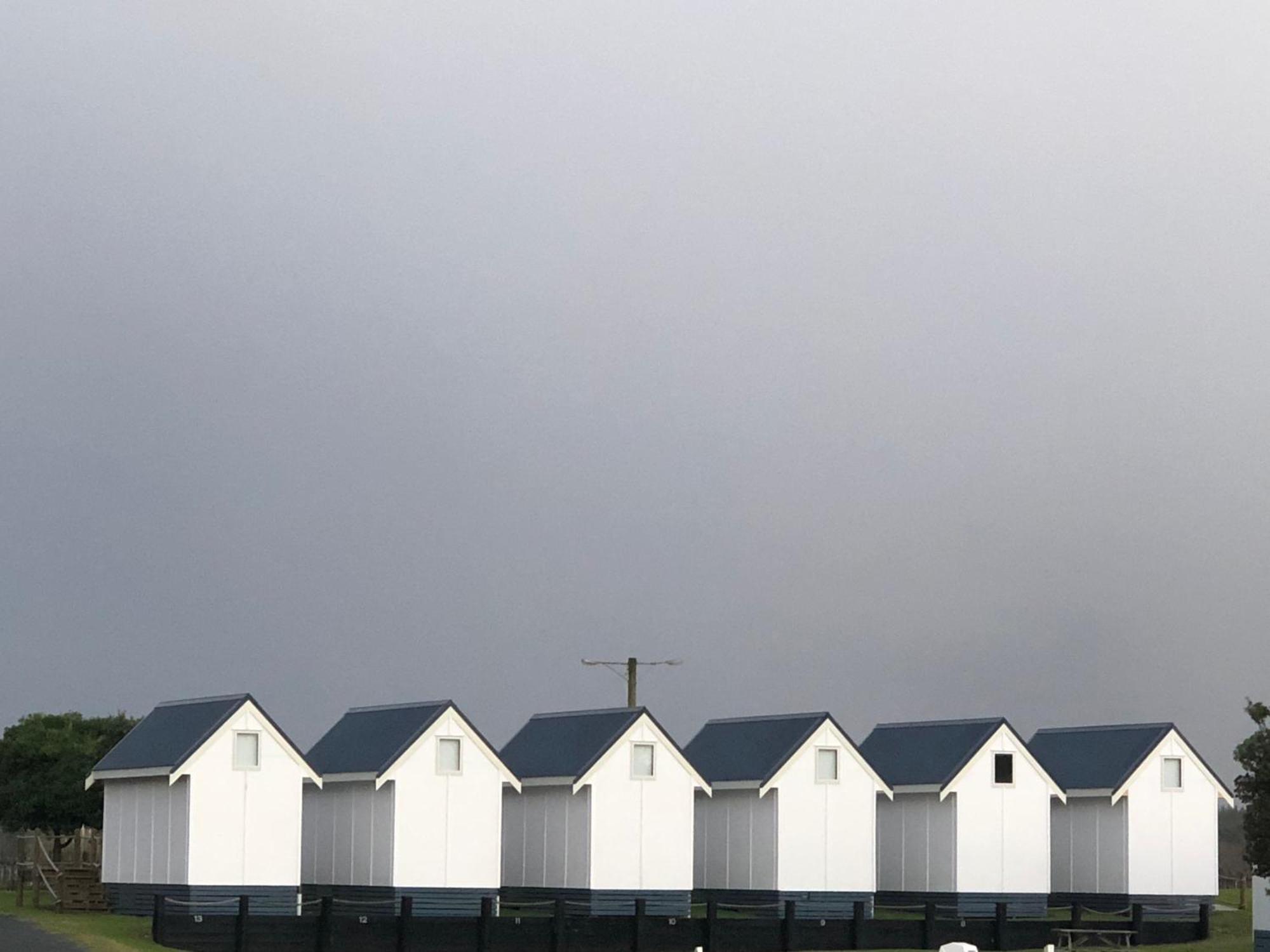 Foxton Beach Holiday Park Extérieur photo