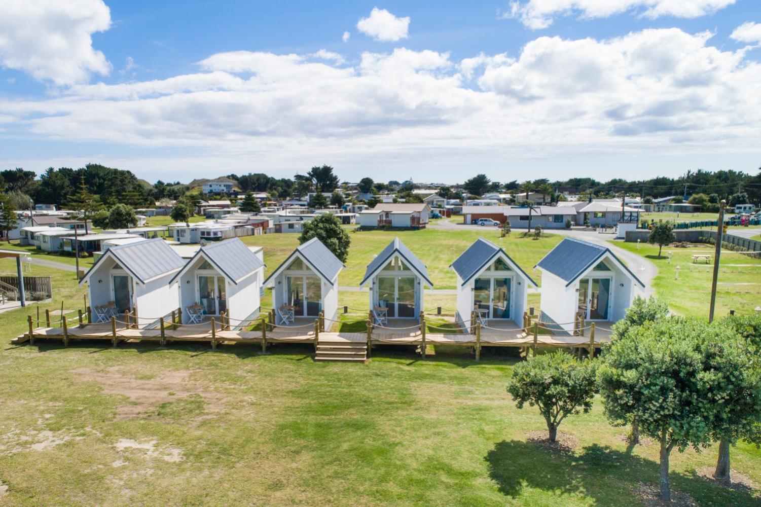 Foxton Beach Holiday Park Extérieur photo