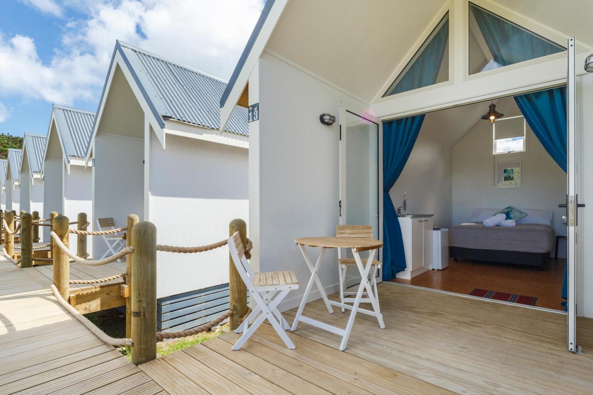Foxton Beach Holiday Park Extérieur photo