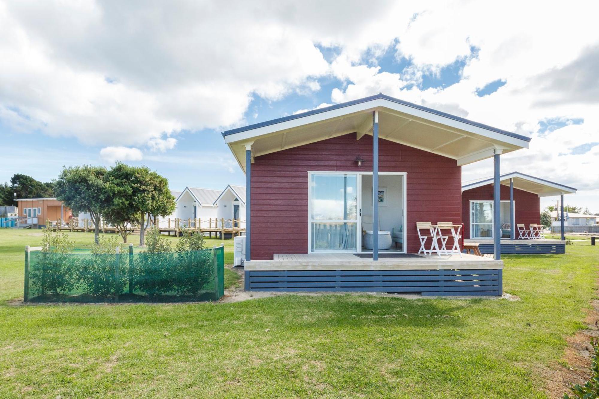 Foxton Beach Holiday Park Extérieur photo