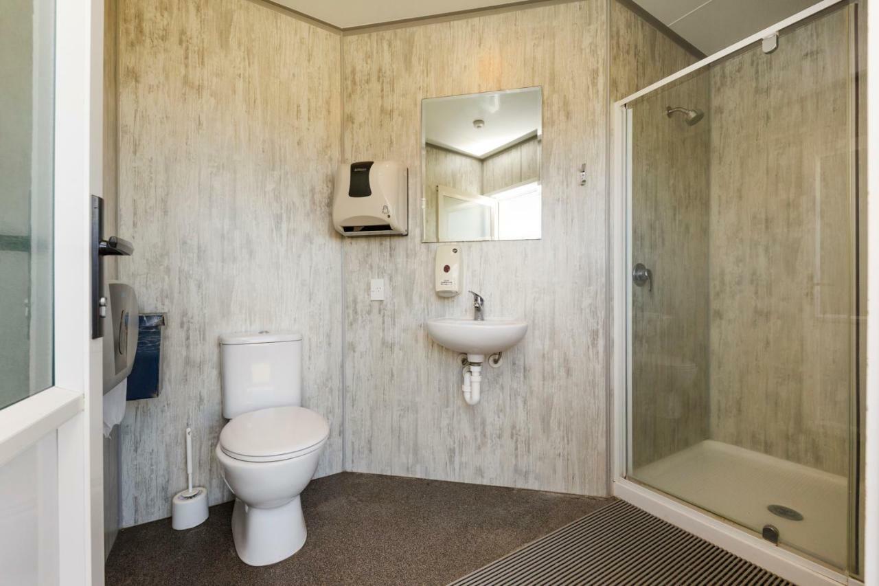Foxton Beach Holiday Park Extérieur photo